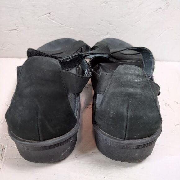 ABEO Magnetic Black Biosystem Women's 10N Strappy Sandals - Picture 4 of 8